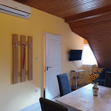 Andrea Apartmanhaz Balatongyörök
