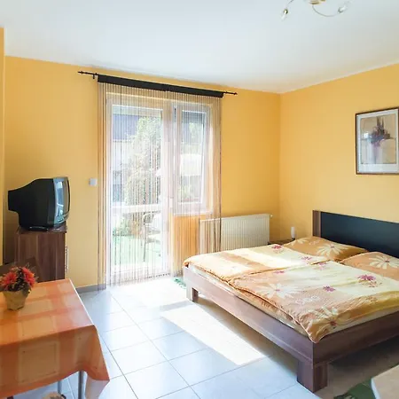 Andrea Apartmanhaz * Balatongyörök