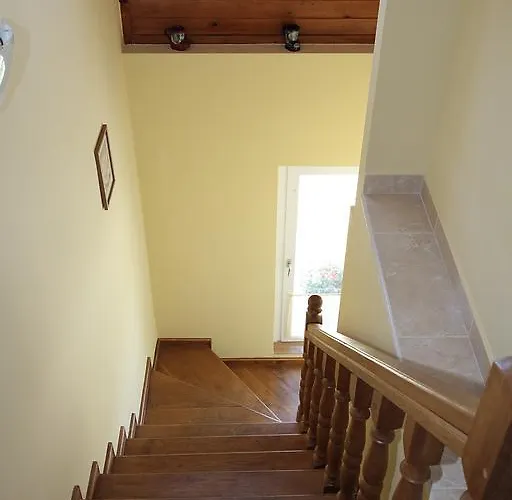 Andrea Apartmanhaz *