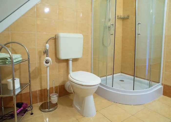 Andrea Apartmanhaz *