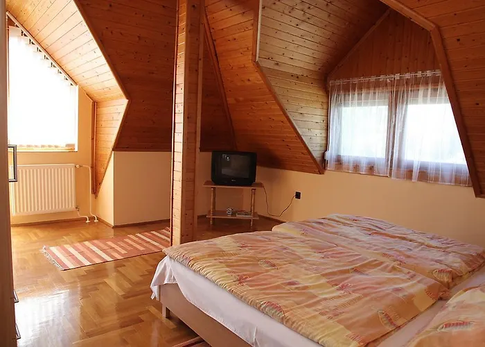 Andrea Apartmanhaz Διαμέρισμα