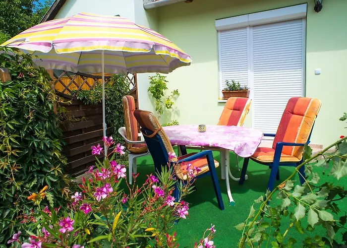 Andrea Apartmanhaz Διαμέρισμα *