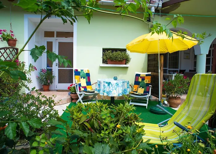 Andrea Apartmanhaz Διαμέρισμα Balatongyörök