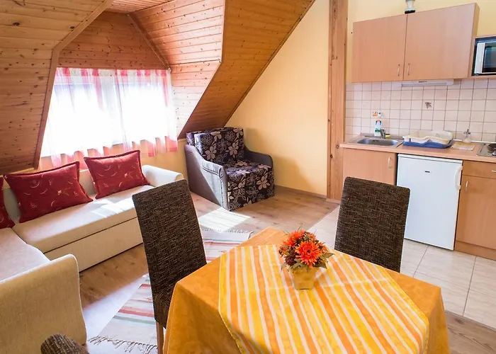 Διαμέρισμα Andrea Apartmanhaz